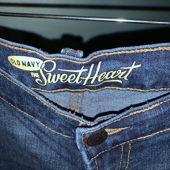 Old Navy Sweetheart Jeans - Picture 4 of 9